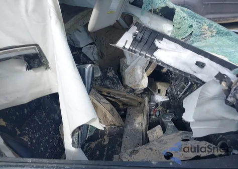 2020 Nissan Kicks Sr Xtronic Cvt z USA, uszkodzony, nr VIN 3N1CP5DV5LL486682